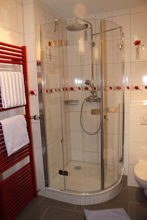 Hotel Restaurant Wolfsschlucht Bad Muenstereifel Room photo